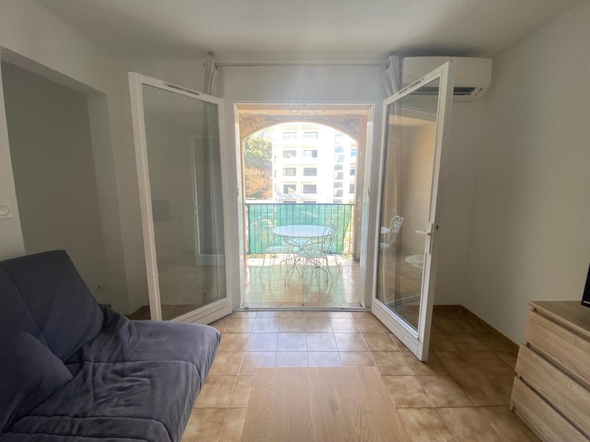 Studio Vue Montagne Avec Parking Gratuit Apartment Coventry Exterior foto
